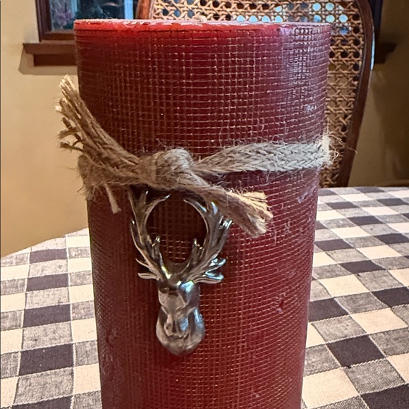 DW HOME CANDLE PILLAR With A Reindeer  SCENTED 3 BY 8 INCH TALL . - Picture 2 of 3